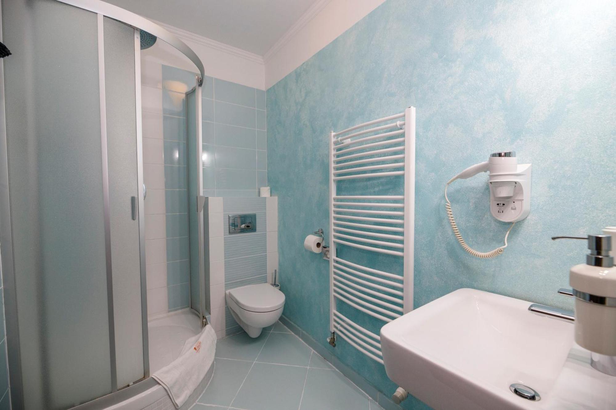 Wellness Hotel Beethoven Chomutov Exterior foto