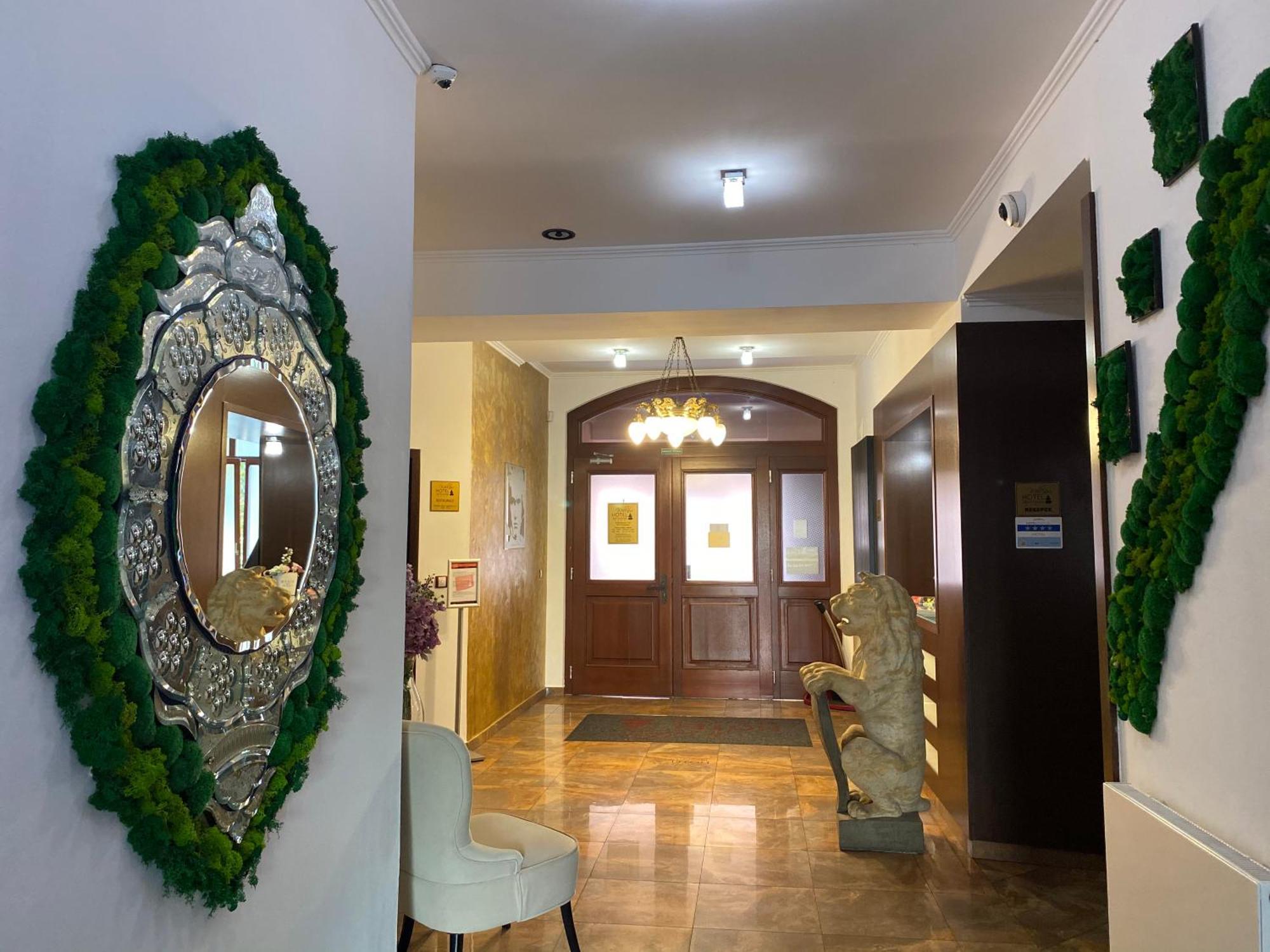 Wellness Hotel Beethoven Chomutov Exterior foto