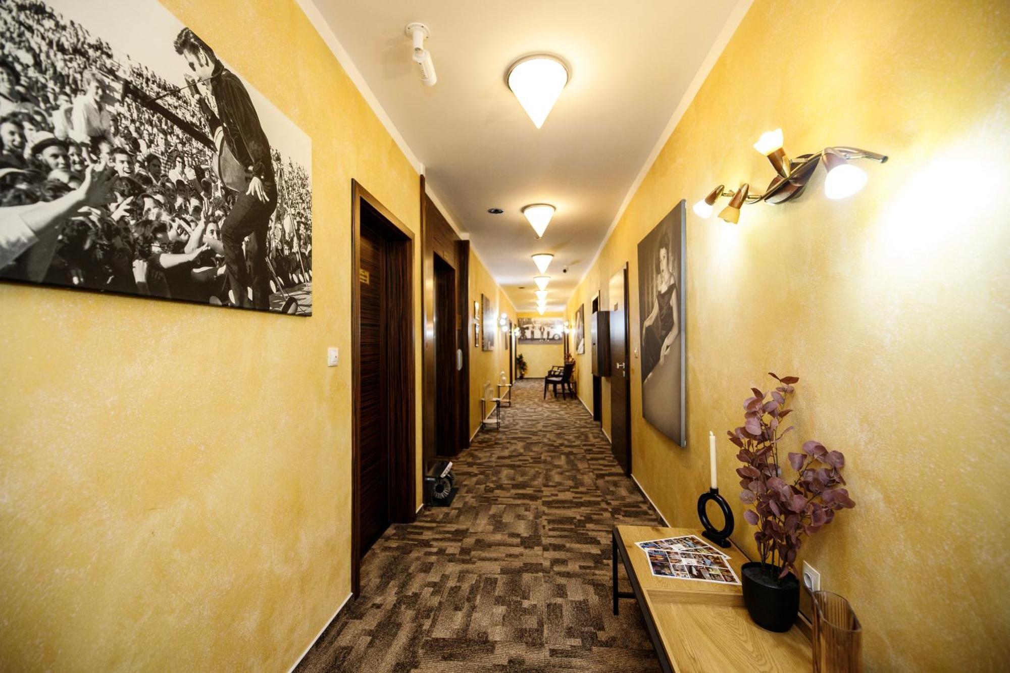 Wellness Hotel Beethoven Chomutov Exterior foto