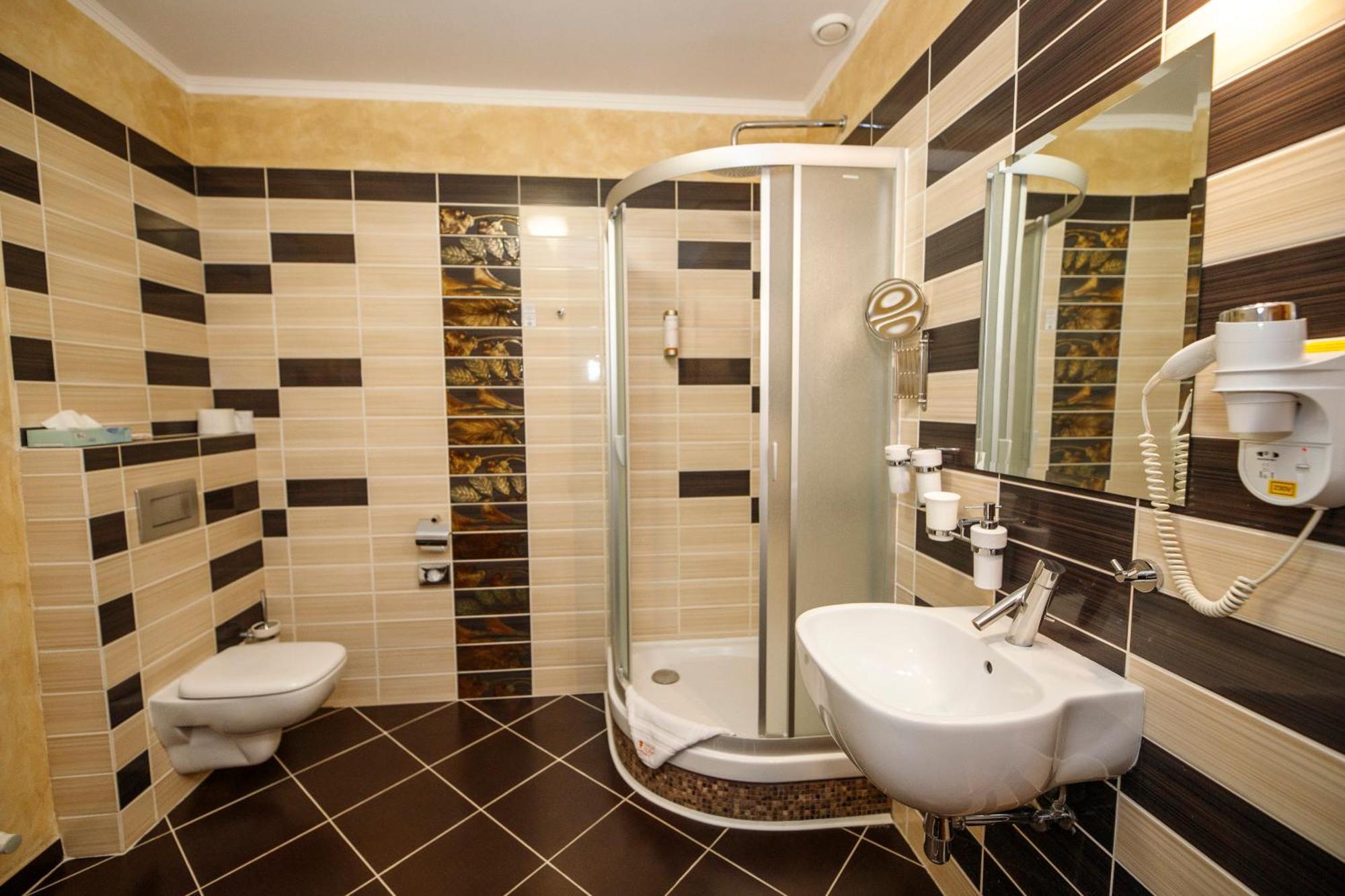 Wellness Hotel Beethoven Chomutov Exterior foto